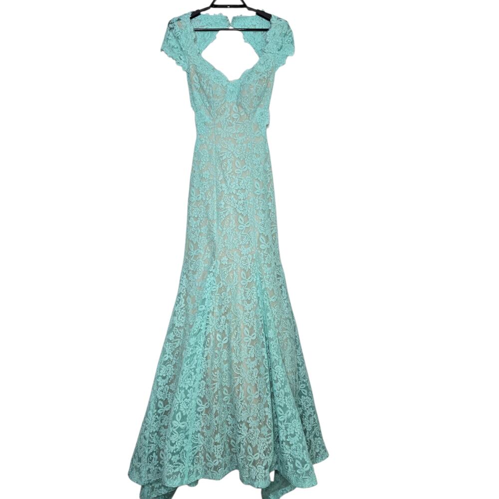 La Femme Prom 20117 Dress Size 4 Light Mint Floral Embroidery Lace Open Back